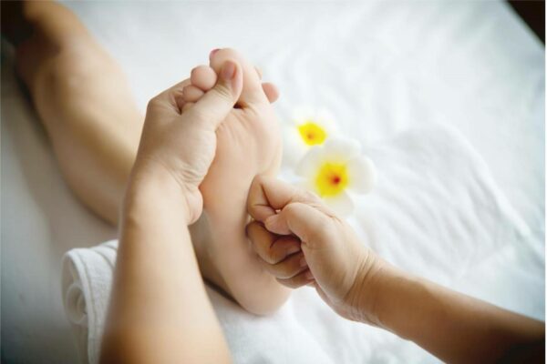 Freepik-Pikaso-Reflexologie-Gattieres Reflexologie plantaire Gattieres et Entreprise retrouver meilleur sommeil, equilibre dans son corps